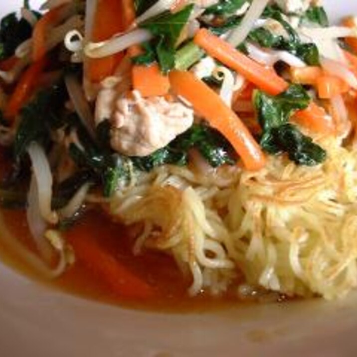 焦げ目が美味しい 市販の蒸し麺であんかけ焼きそば